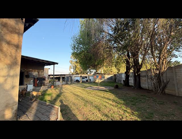 16,187M² SMALLHOLDING FOR SALE IN LILYVALE AH